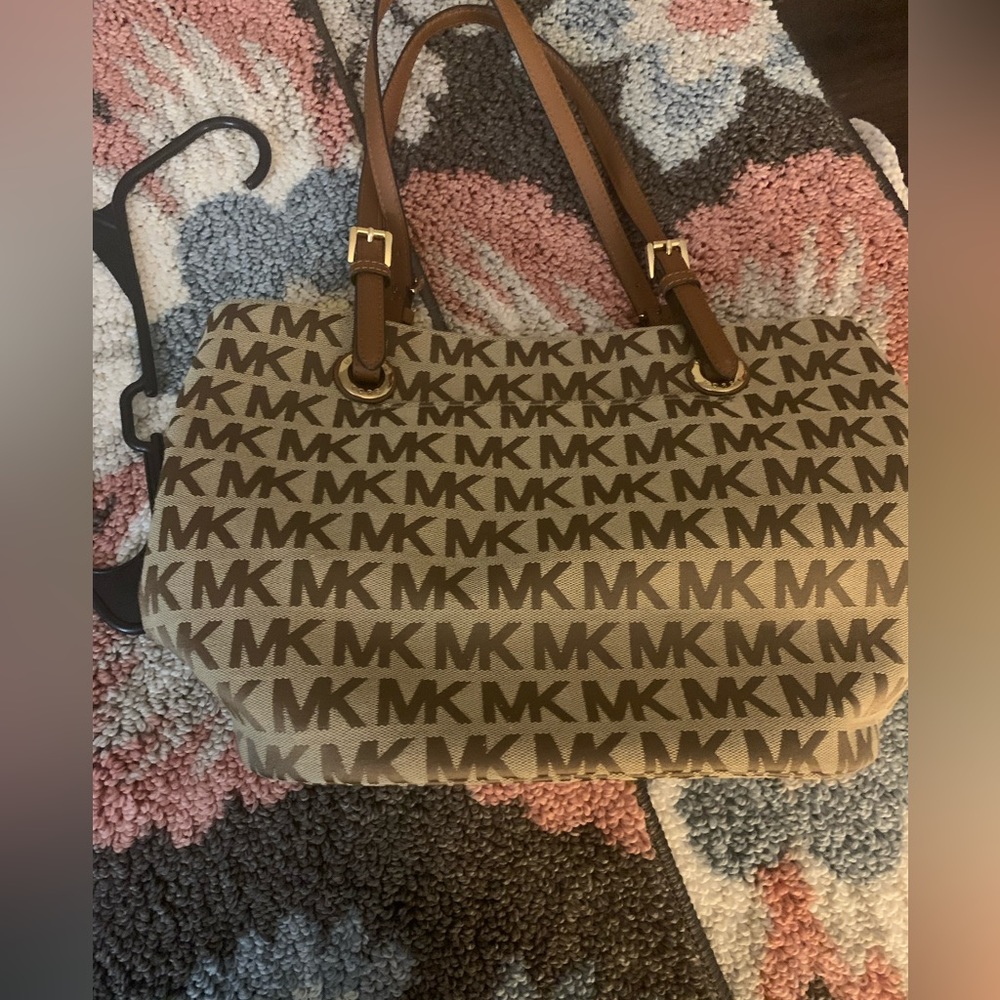 Michael Kors Jet Set Shoulder bag
